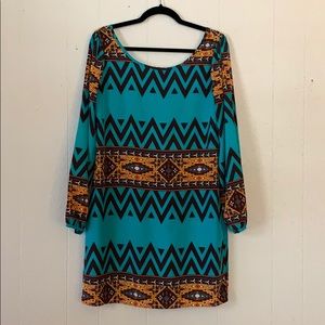 NWOT Women’s Aztec dress